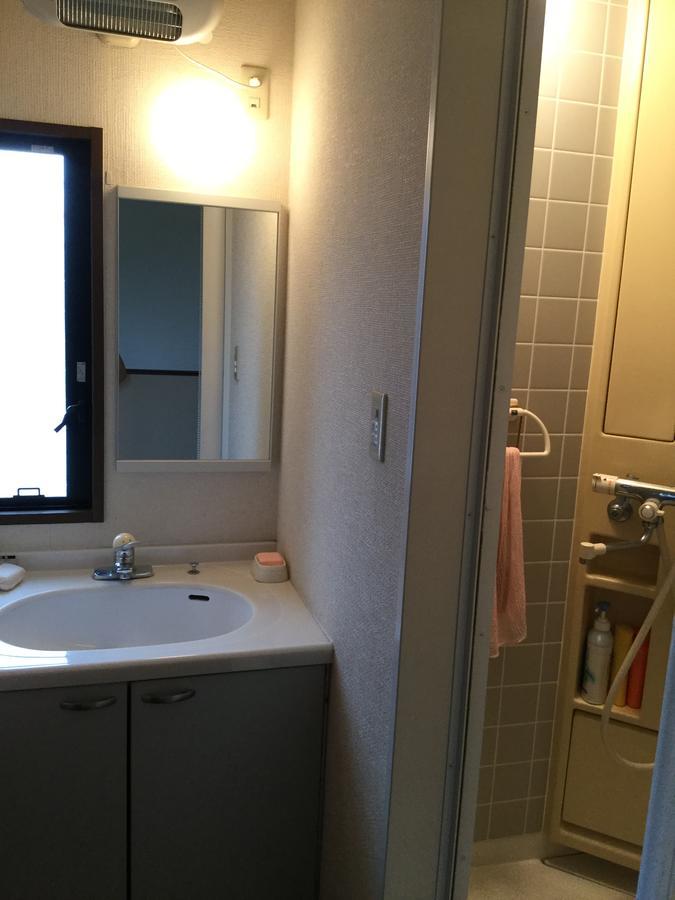 Guesthouse Cosmo Tokushima Zewnętrze zdjęcie